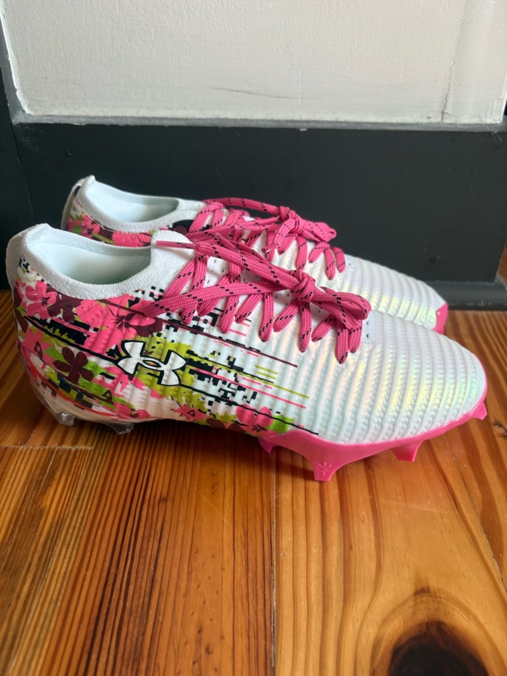 Under Armour Blur Pro LE Hovr Lacrosse Cleats 6006433-100 Men’s 7/ Wmns 8.5